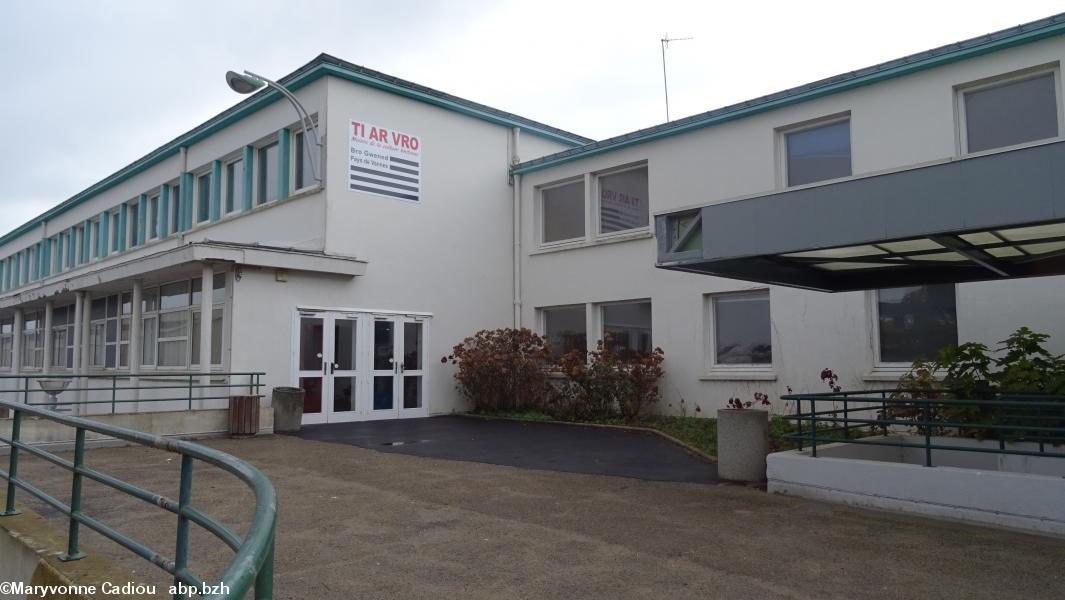 2- Ti ar Vro 3 rue de la Loi à Vannes. 2- Ti ar Vro 3 rue de la Loi à Vannes.