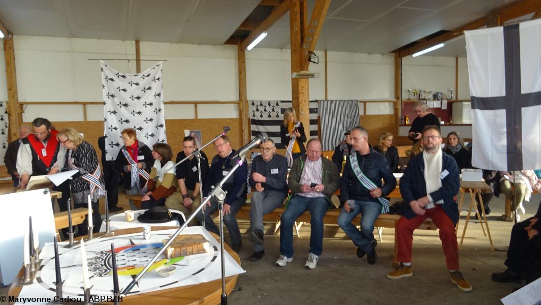 30- Attente. 30- Attente.