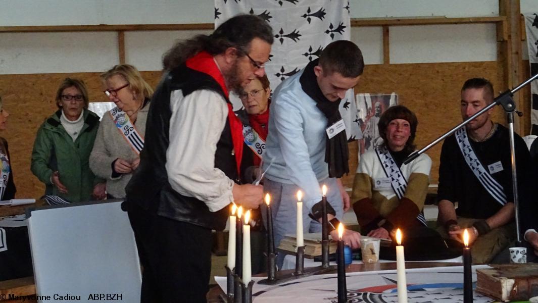 71- William Trebaol signe. 71- William Trebaol signe.