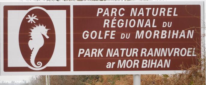 Panneau installé par les collectivités locales.