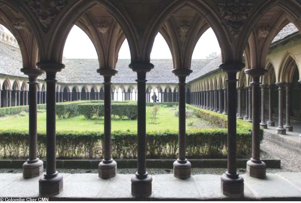 Le Cloître du Mont Saint-Michel (Photo Centre des Monuments Nationaux)