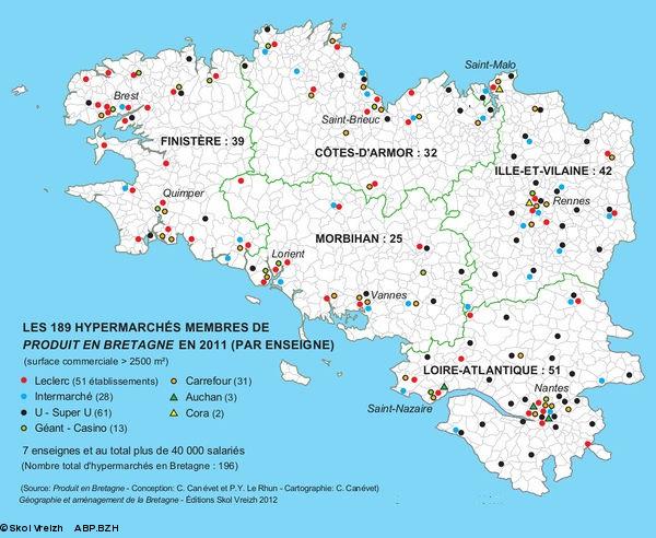9 - 189 hypermarchés de Bretagne membres de Produit en Bretagne en 2011, dont les trois Auchan de Loire-Atlantique. Carte éditée par Skol Vreizh.