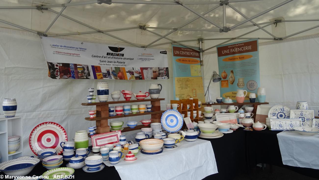 29- Poterie de Saint-Jean La Poterie près de Redon. 29- Poterie de Saint-Jean La Poterie près de Redon.