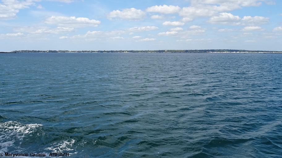 8- Vue sur la côte, de la pointe de Beg Meil au Cap Coz. 8- Vue sur la côte, de la pointe de Beg Meil au Cap Coz.