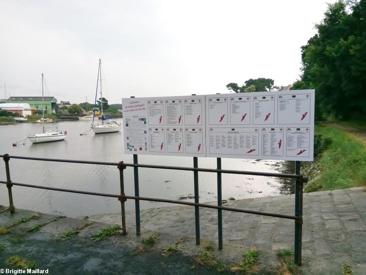 Exposition "Les vents m'ont dit" Poèmes Pont-l'Abbé Salon Bigouden du Livre