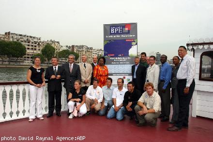 Les organisateurs  les élus et les skippers du Trophée BPE étaient réunis à Paris le mardi 12 septembre pour dévoiler le parcours de l\'édition 2007.