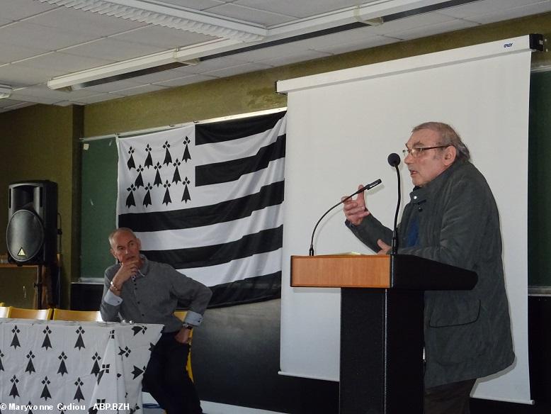 Assemblée générale 2019 de l'ICB - Eric Pianezza Le Page et un des projets concernant les relations avec le Pays de Galles Assemblée générale 2019 de l'ICB - Eric Pianezza Le Page et un des projets concernant les relations avec le Pays de Galles