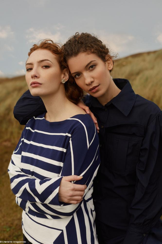 Une marinière réinventée
Une étonnante capuche novatrice