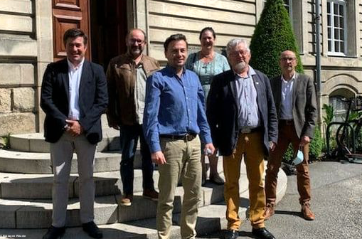 Les différentes parties prenantes de la Réunification, dont Bretagne Réunie (représentée par Alan Erwan Coraud), réunies par Florian Le Teuff, adjoint aux enjeux bretons à la ville de Nantes