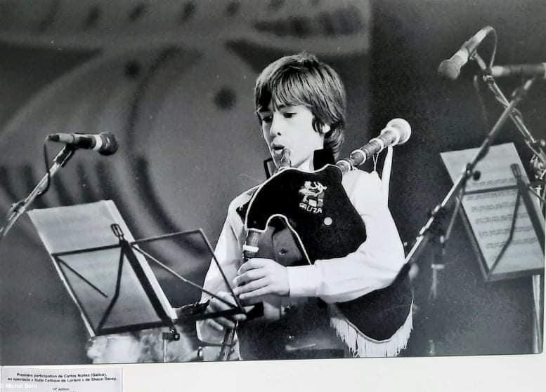 Le petit Carlos Nuñez lors de sa première prestation au festival
en 1984