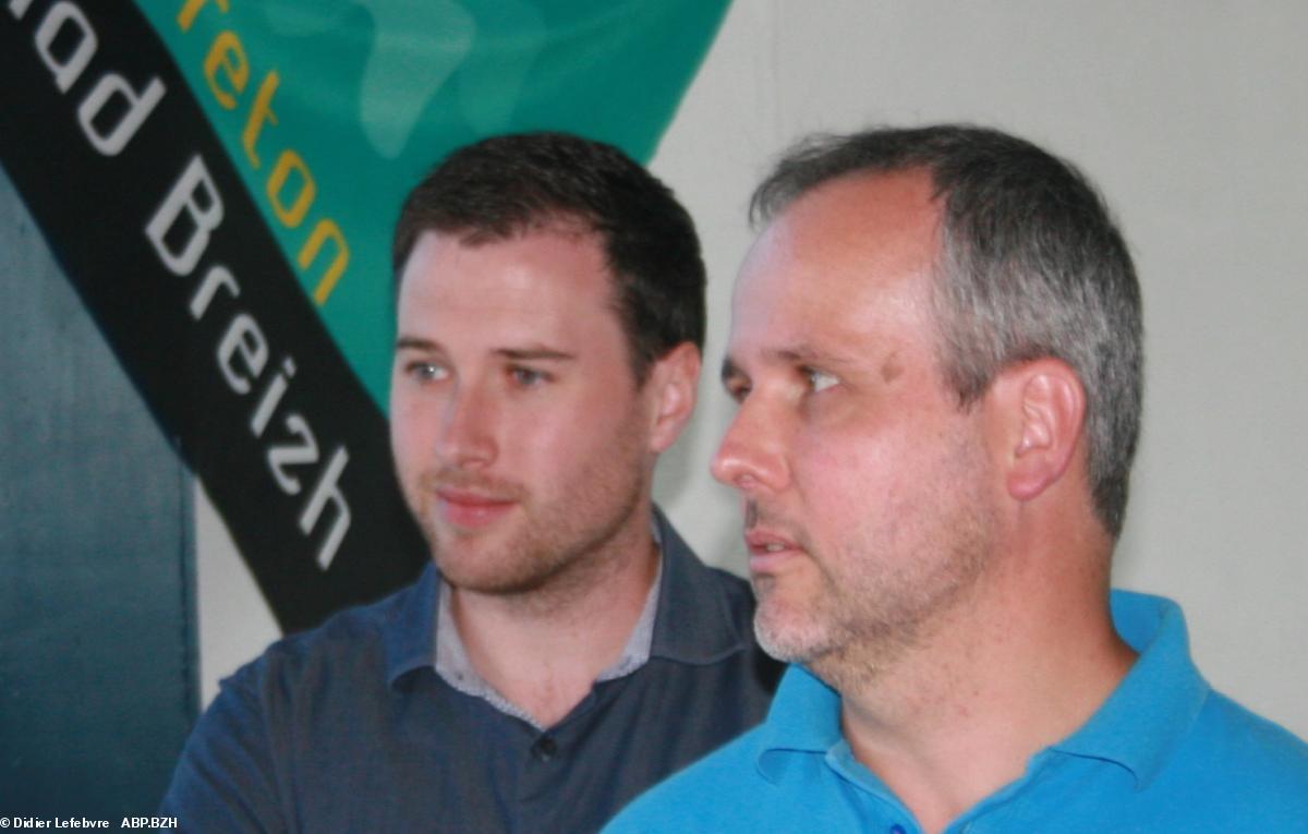 Joannic Martin, tête de liste du Parti Breton aux régionales 2021, et Mathieu Guihard, président