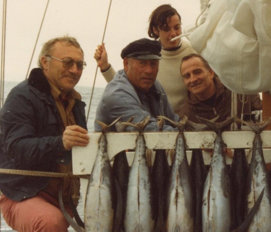 André Daniel (1er à gauche) du temps de la navigation avec son ami Loick Fougeron (1er à droite)