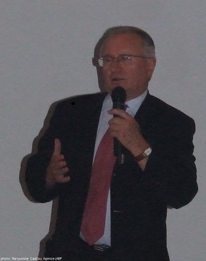 Patrick Mareschal. Patrick Mareschal.