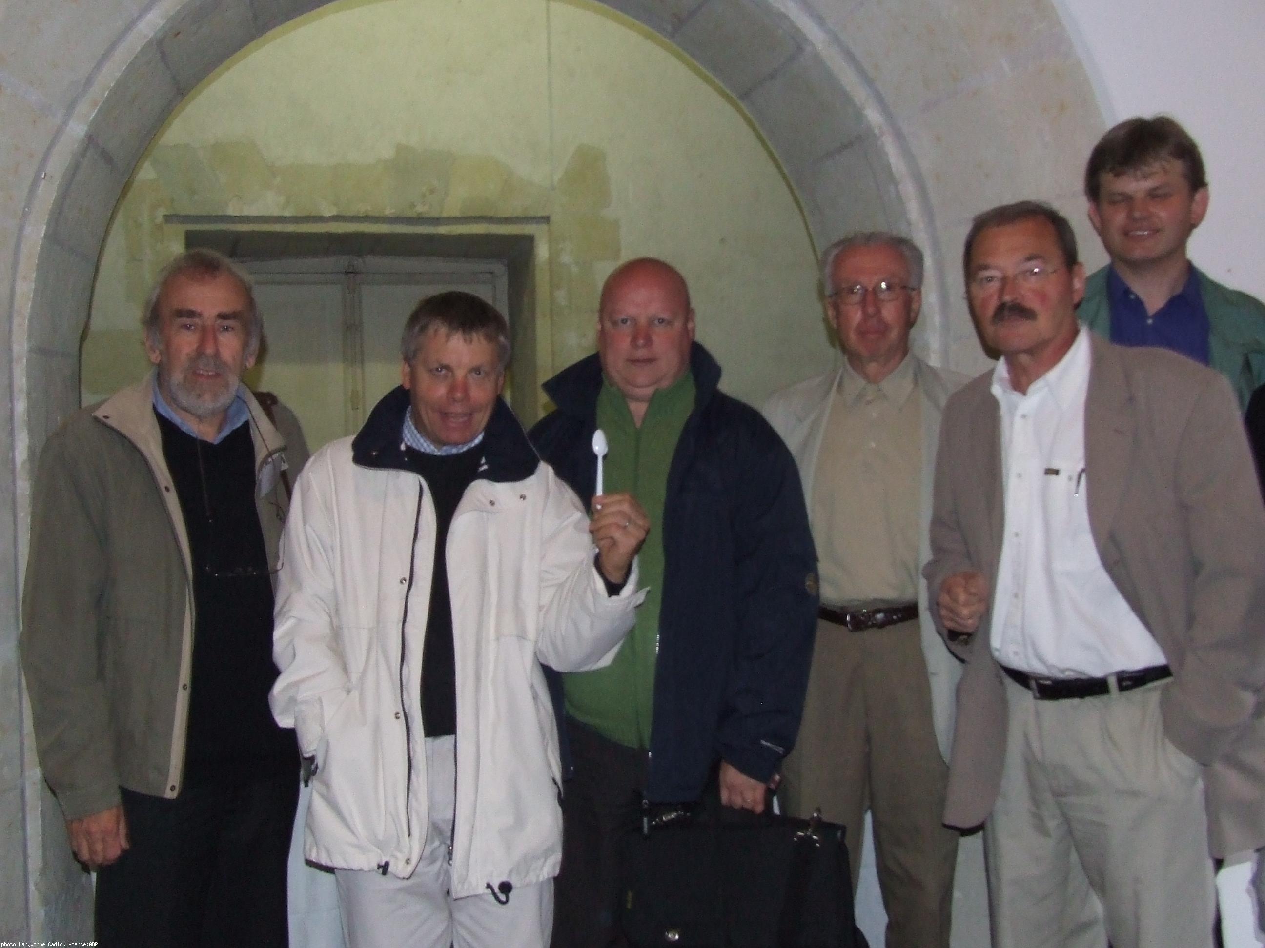 Jean Raynaudon Christophe Lelu Luc Ar Moal Gilbert Péron Jean Yves Gervais et Eric Gourmelon de différentes associations culturelles bretonnes de Loire Atlantique. Jean Raynaudon Christophe Lelu Luc Ar Moal Gilbert Péron Jean Yves Gervais et Eric Gourmelon de différentes associations culturelles bretonnes de Loire Atlantique.