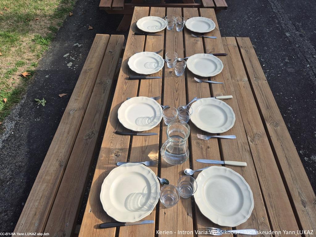 Kerien, sizhunvezh e brezhoneg - Querrien (22), semaine en breton Kerien, sizhunvezh e brezhoneg - Querrien (22), semaine en breton