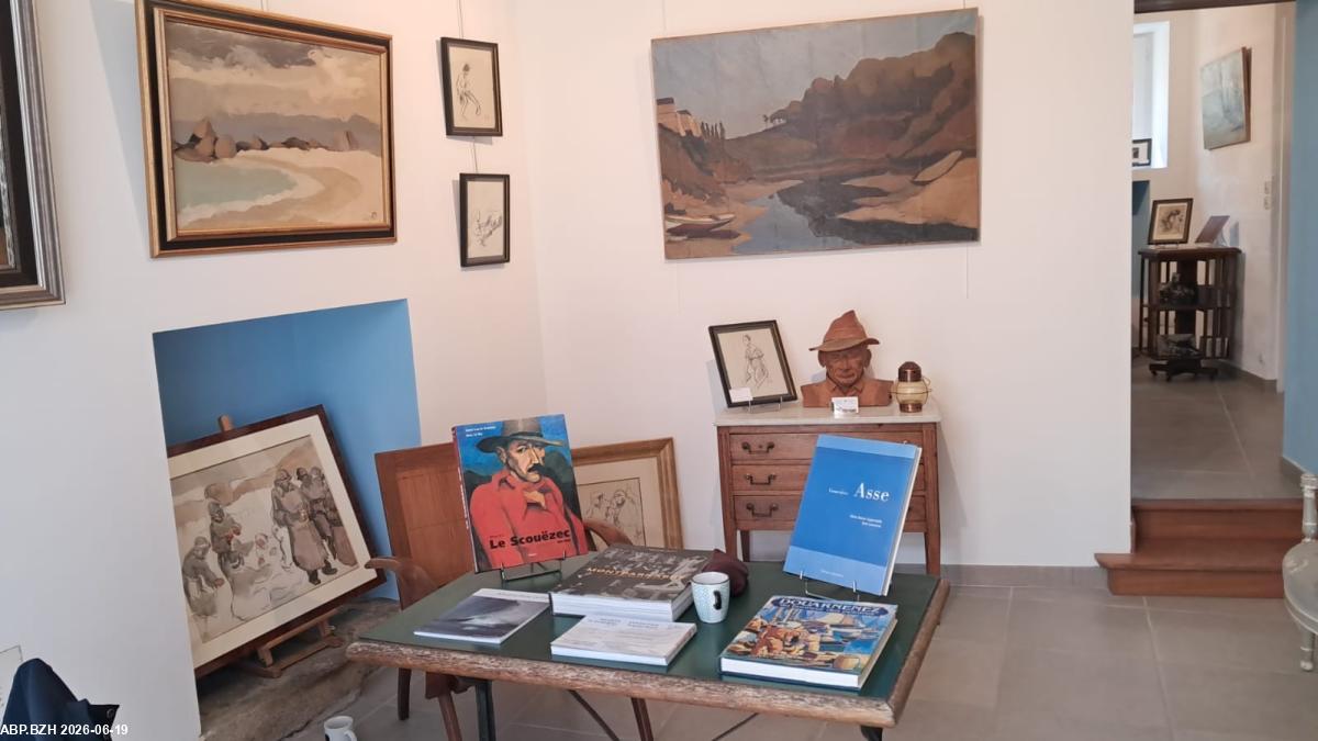 Communiqué de presse juin 2026, ouverture de la Galerie de Bretagne à Douarnenez, illustré par un tableau du peintre Maurice Le Scouëzec représentant la rivière du port Rhu.