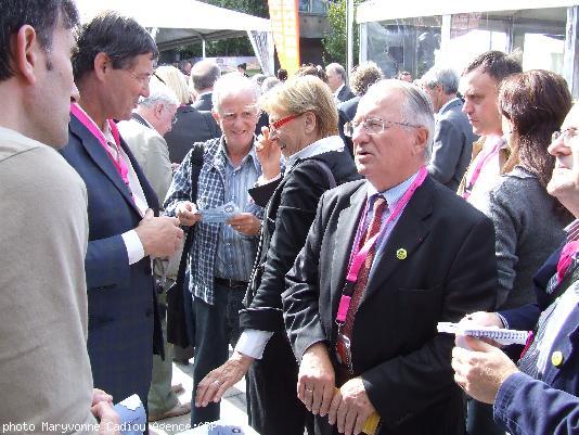 . Patrick Mareschal au stand des Associations bretonnes. . Patrick Mareschal au stand des Associations bretonnes.