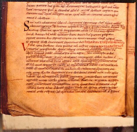 Ur follenn tennet eus diellaoueg Angers eus 887. Graet e vije bet e Landeveneg. Ur 500 spisc\'her bennak a gaver er skrid.