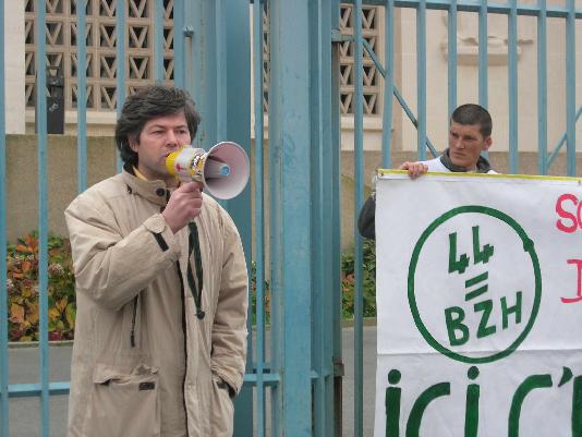 Intervention d\'Émile Granville au nom du Parti Breton.