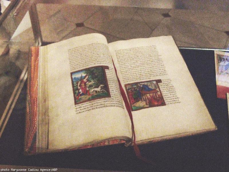 Cette pièce maîtresse que possède le musée départemental Dobrée est exceptionnellement - et pour la première fois - exposée cet après-midi 22 novembre 2007 à l\'occasion de la sortie du livre de Sophie Cassagnes-Brouquet ; un authentique joyau de l’enlumi