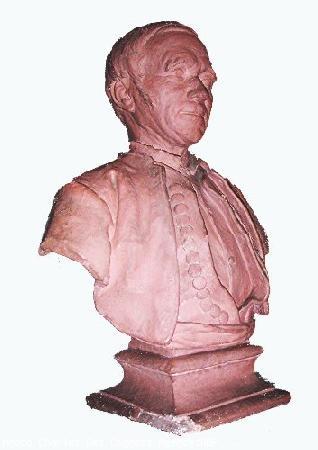 Buste en terre cuite de François-Louis Soubigou. Par Alfred Caravanniez 1883 - né en 1855 à Saint Nazaire. (Coll. particulière d'une descendante de F.-L. Soubigou. Photo Charles Des Cognets).