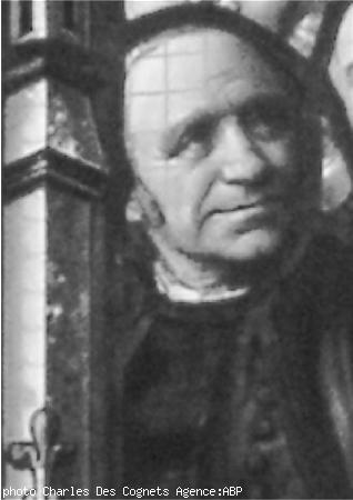 François-Louis Soubigou sur un vitrail de la basilique du Folgoët (10 km de Plouneventer) dans le Léon.