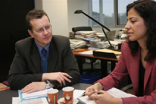 Mme Ayla Akat Ata et M. Christian Guyonvarc\'h Vice président du conseil Régional de bretagne