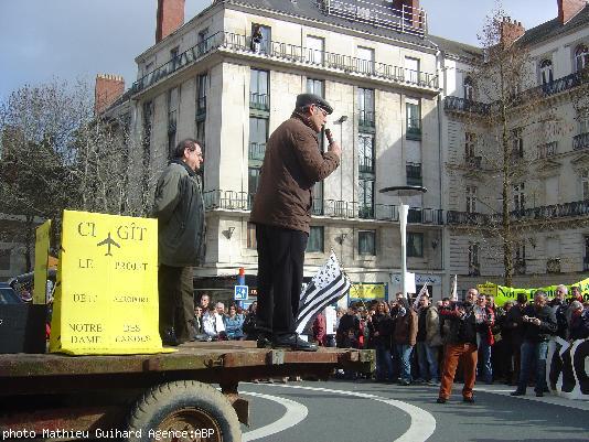 Émile Savary maire de Treillières et Jean-Luc Durand maire de Grandchamp-des-Fontaines. Émile Savary maire de Treillières et Jean-Luc Durand maire de Grandchamp-des-Fontaines.