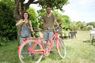 Afer 'po eus ur blomenn, alc'hwezioù a bep seurt hag ur pak gant ar rustinenn !